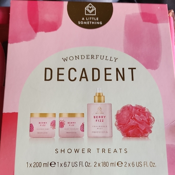 Other - Berry Fizz Shower Treats Set - Pink